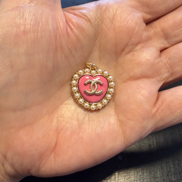 CHANEL Jewelry - CHANEL Pink Heart Pearl Zip Pull Charm